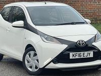 Used Toyota Aygo X-play 2016 White Hatchback