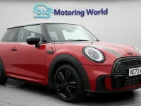 Used Mini Cooper Hatch 136 HP (100 kW) 2022 Red Hatchback