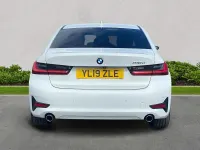 Used BMW 318 Comfort Edition 2019 White Sedan