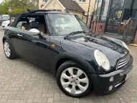 Begagnad Mini ONE 2005 Svart Halvkombi