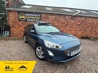 Used Ford Focus Zetec 100 HP (73 kW) 2019 Blue Estate