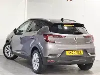 Używany Renault Captur Version S 100 KM (73 kW) 2020 Szary SUV