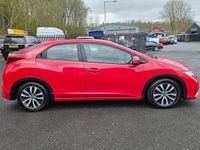 Begagnad Honda Civic SE Plus 120 HK (88 kW) 2014 Röd Halvkombi