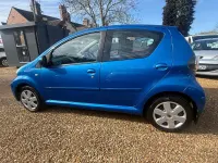 Used Toyota Aygo 2009 Blue Hatchback