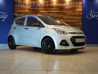 Used Hyundai i10 66 HP (48 kW) 2015 Silver Hatchback