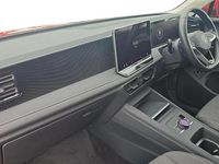 Begagnad VW Tiguan Match 147 HK (108 kW) 2024 Röd SUV