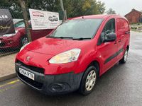 Used Peugeot Partner S 2015 Red MPV
