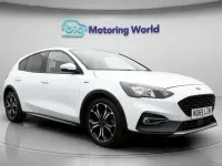 Używany Ford Focus Active X 125 KM (91 kW) 2020 Biały Hatchback