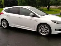 Used Ford Focus ST-Line 120 HP (88 kW) 2017 White Hatchback