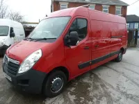 Used Vauxhall Movano 110 HP (80 kW) 2016 Red MPV