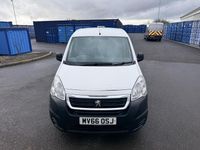 Begagnad Peugeot Partner S 2016 Vit Minibuss
