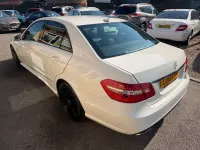 Usado Mercedes E350 230 HP (169 kW) 2010 Branco Sedan