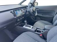 Second-hand Honda Jazz Advance 122 CP (89 kW) 2025 Alb Hatchback