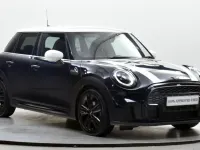 Used Mini Cooper Hatch 134 HP (98 kW) 2021 Black Hatchback