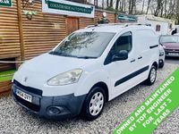 Used Peugeot Partner S 90 HP (66 kW) 2014 White MPV