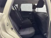 Used Honda Jazz Hybrid 102 HP (75 kW) 2013 White Hatchback