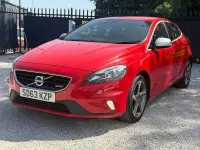 Used Volvo V40 R-Design 115 HP (84 kW) 2013 Red Hatchback