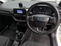 Używany Ford Fiesta 2020 Biały Hatchback