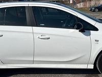 Used Vauxhall Corsa Edition 2016 Summit white Hatchback