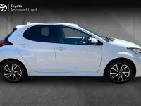Used Toyota Yaris Design 116 HP (85 kW) 2023 Pure white Hatchback