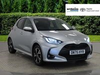 New Toyota Yaris Hybrid Design 116 HP (85 kW) 2025 Silver Hatchback