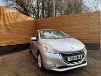 Used Peugeot 208 Active 68 HP (50 kW) 2014 Silver Hatchback