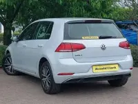 Used VW Golf VII SE 110 HP (80 kW) 2018 Silver Hatchback