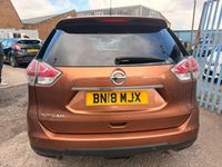 Used Nissan X-Trail SE 163 HP (119 kW) 2018 Orange SUV