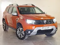 Used Dacia Duster Prestige 90 HP (66 kW) 2022 Orange SUV