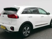 Used Kia Niro 139 HP (102 kW) 2020 White SUV