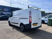Used Ford Transit Custom 105 HP (77 kW) 2018 White Van