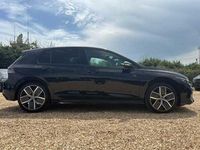 Neu VW Golf VIII Black Edition 150 PS (110 kW) 2025