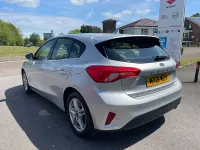 Used Ford Focus Zetec 120 HP (88 kW) 2021 Silver Hatchback