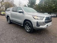 Used Toyota HiLux 147 HP (108 kW) 2021 Silver Pickup