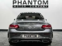 Usado Mercedes C220 AMG line 170 CV (125 kW) 2018 Gris Coupe