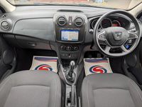 Used Dacia Sandero Lauréate 90 HP (66 kW) 2018 Cosmos blue Hatchback