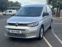 Begagnad VW Caddy Pro 2022 Silver Minibuss