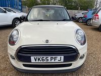 Used Mini Cooper Hatch 2015 White Hatchback