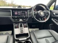 Used Porsche Macan 265 HP (194 kW) 2023 Blue SUV