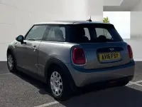 Begagnad Mini ONE Hatch 102 HK (75 kW) 2016 Silver Halvkombi