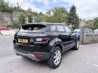 Used Land Rover Range Rover evoque SE 150 HP (110 kW) 2018 Black Estate