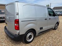 Second-hand Peugeot Expert 2017 Argintiu Van