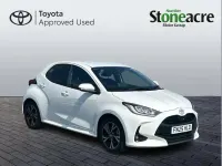 Used Toyota Yaris Design 113 HP (83 kW) 2025 White Hatchback