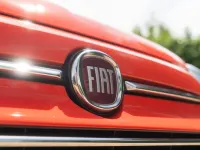 Used Fiat 500 Lounge 69 HP (50 kW) 2018 Pink Hatchback
