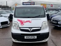 Gebraucht Vauxhall Vivaro 115 PS (84 kW) 2013 Weiß Van / Kleinbus
