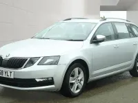 Begagnad Skoda Octavia SE 2018 Silver Kombi