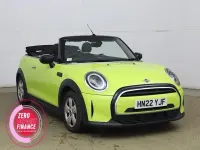 Usado Mini Cooper Cabriolet Classic 136 CV (100 kW) 2022 Amarillo Descapotable