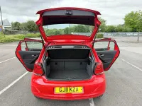 Used VW Polo SE 70 HP (51 kW) 2011 Red Hatchback