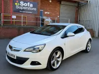 Second-hand Vauxhall Astra GTC SRi 200 CP (147 kW) 2014 Alb Hatchback
