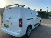 Used Vauxhall Combo Sportive 100 HP (73 kW) 2022 White MPV